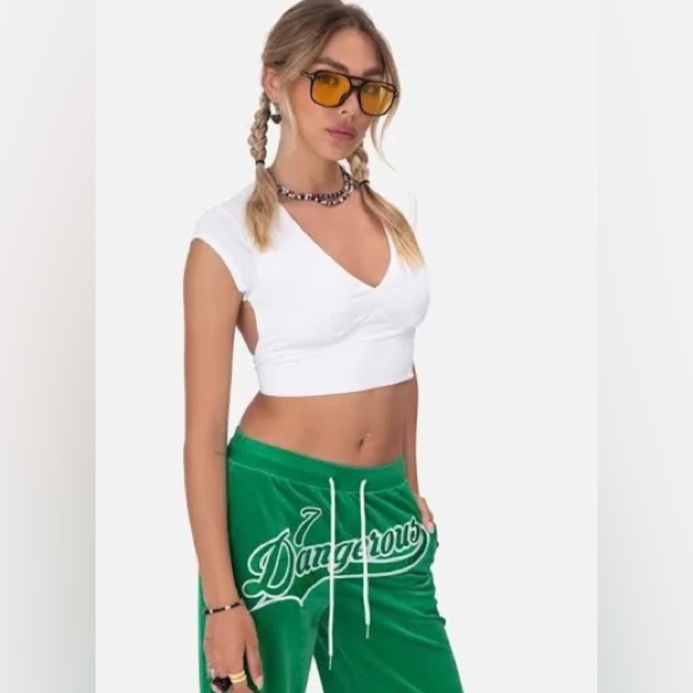 open-back cropped shirt